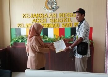 LSM Bakornas DPC Aceh Singkil Laporkan Oknum Kepala Desa Guha.