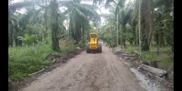 Setelah Di Beritakan, Proyek Di Aceh Singkil Baru Ada Plank Nama, Namun Tetap Ada Kejanggalan.