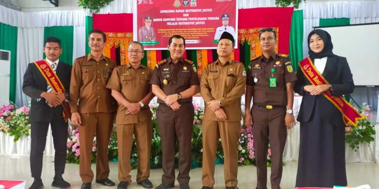 Kejari Resmikan Rumah (RJ) 116 Desa Dari 11 Kecamatan Se-kabupaten Aceh Singkil.