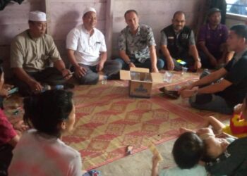 Perusahaan PT. Nafasindo Silahturahmi Ke Rumah Duka Yang Meninggal Tersengat Listrik Tempo Lalu