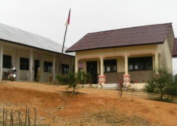 Mahidin: Pembangunan Pagar Sekolah SDN UPTD SPF Lapahan Buaya Akan Diupayakan Tahun Depan