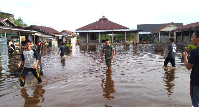 Banjir Sudah Meluas di Aceh Singkil, Ada 16 Desa Yang Terendam