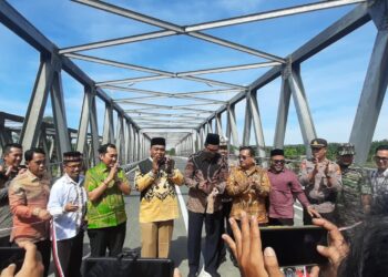 PJ Marthunis Sah Meresmikan Jembatan Handel Rimo Aceh Singkil