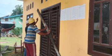 Masyarakat Suro Baru Aceh Singkil, Palang Kantor Desa