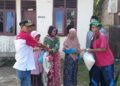 Menyambut Idhul Fitri 1444.H DPD LSM LIRA Aceh Singkil  Bagikan Paket Sembako Untuk  Fakir Miskin