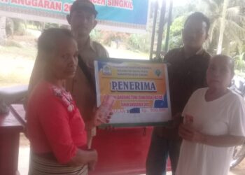 Penyaluran BLT DD Desa Sikoran Aceh Singkil Berlangsung Dengan Tertib