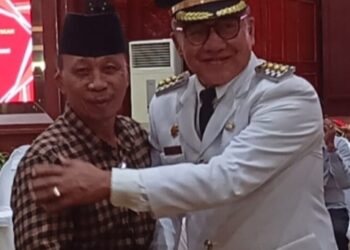 Drs. Azmi Jadi Pj. Bupati Aceh Singkil, KMS: Jalin Kembali Komunikasi Politik Dengan DPRK Dan Jaga Netralitas.