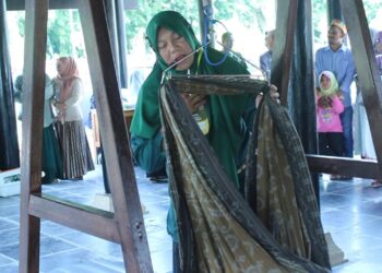 Penampilan Mengayun Anak Kontestan PKA Kontingen Aceh Singkil Pukau Penonton