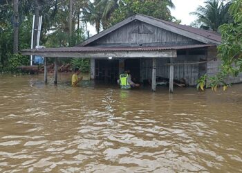 Banjir Tak kunjung Surut, Anggota DPRA H. Asmauddin Minta PJ. Gubernur Turun Ke Singkil