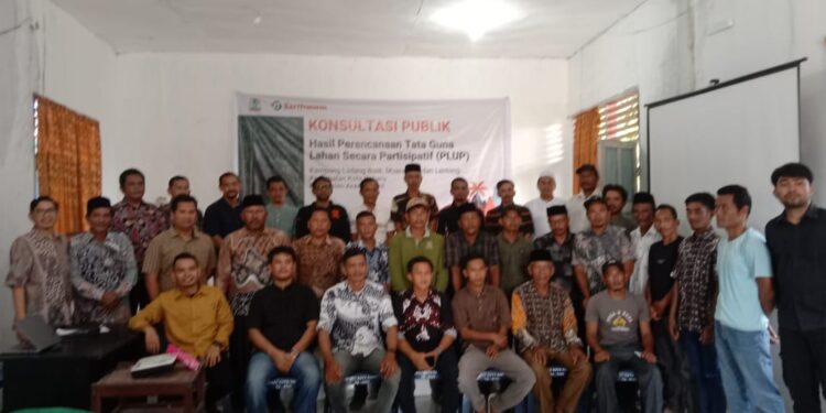 Masyarakat Tiga Desa Aceh Singkil, Ikuti Konsultasi Publik Di Fasilitas Oleh Organisasi Earthworm Foundation