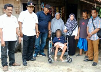 Satu Keluarga Di Desa Gunong Pungki Tadu Raya Tinggal Di Rumah Tidak Layak Huni