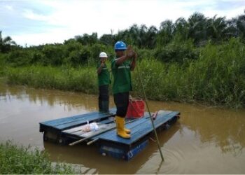 Inisiasi Deteksi Dini Kualitas Air, PT KTS Gagas Keramba Pantau