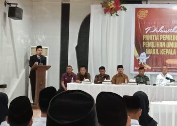 Ketua KIP Aceh Singkil Lantik 55 Orang PPK