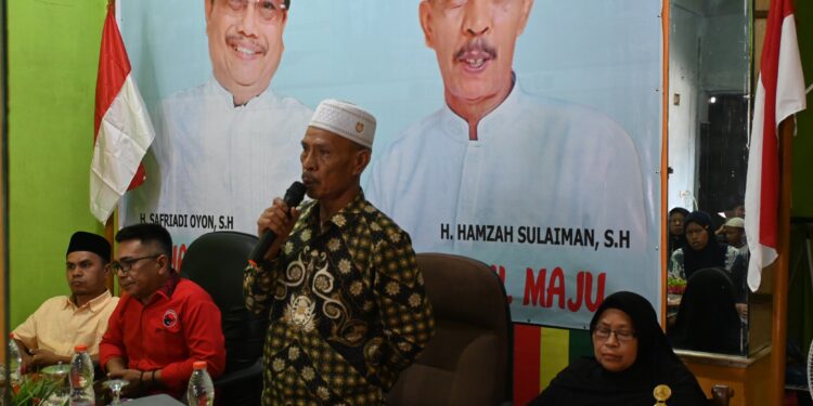Calon Wakil Bupati Aceh Singkil Teteskan Air mata Dalam Acara Santunan Anak Yatim
