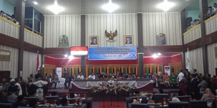 Gubernur Aceh Lantik H.Safriadi- H.Hamzah Sulaiman Sebagai Bupati dan Wakil Bupati Aceh Singkil