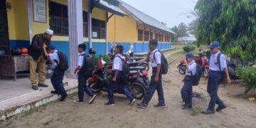 SMP N.1 Singkil Utara Sambut Murid Baru