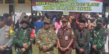 Upacara Pembukaan TMMD ke-125, Bupati Aceh Singkil Serahkan Alat kerja Secara Simbolis