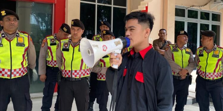 Alamp Aksi Ingatkan Jangan Ada Pembajakan Anggaran Revitalisasi Sekolah di Aceh‎