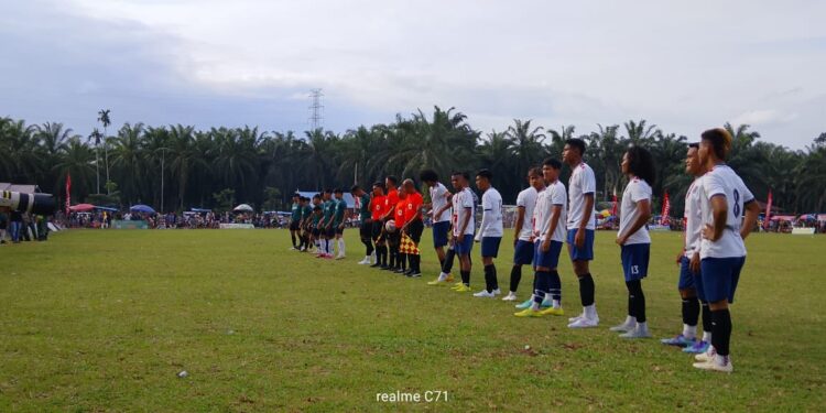 Final Dandin Cup 2025 Memanas: PSLKA vs COALEN Tanah Bara Perebutkan Dua Motor Mewah di Lapangan Cenendang