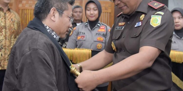 Kajati Aceh Sambut Kedatangan Ketua Komisi III DPR RI di Bandara Soekarno–Hatta