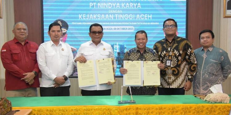 Kejati Aceh dan PT Nindya Karya Tandatangani PKS Perkuat Sinergi Hukum dan Pembangunan Infrastruktur
