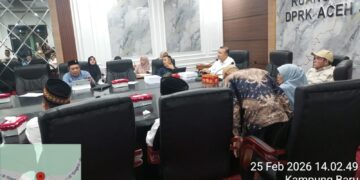 RDP DPRK Aceh Singkil Membara, Rekrutmen Siluman MPK, Klaim Innova Pribadi hingga Dugaan Oknum Jurnalis Rangkap Jabatan Terkuak!