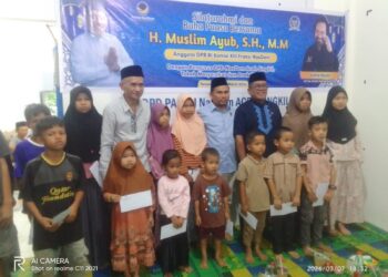 NasDem Aceh Singkil Birukan Ramadhan, Muslim Ayub Hadir, Santuni Anak Yatim di Tanah Bara