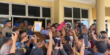 Keranda Mayat dan Rekor Miring Ratusan Massa FORMAT Geruduk Kantor Bupati Aceh Singkil