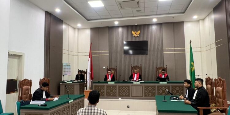 Korupsi Dana Operasional PT Pos KCP Rimo, Terdakwa “D” Dituntut 7,5 Tahun Penjara