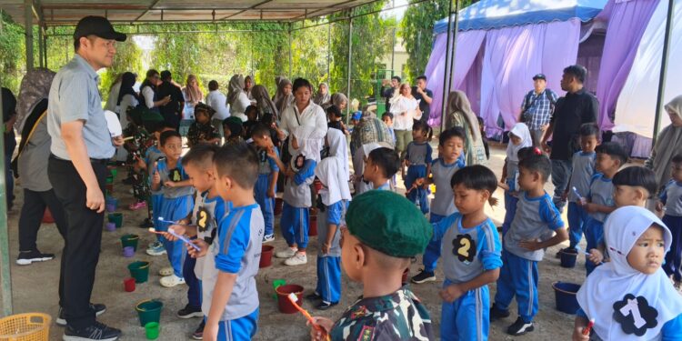 ‎Dokter Perusahaan PT Socfindo Pimpin Sikat Gigi Massal Anak TK