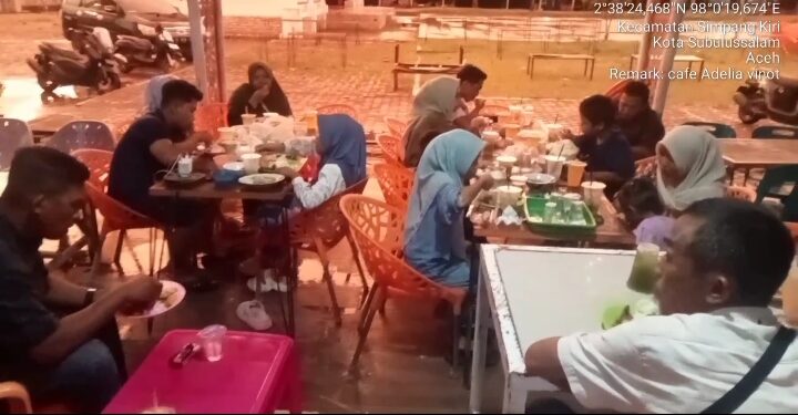 Menyulap Malam Jadi Hidup,Lapangan Beringin Puja Sera, Magnet Kuliner dan Ruang Bahagia Warga Subulussalam