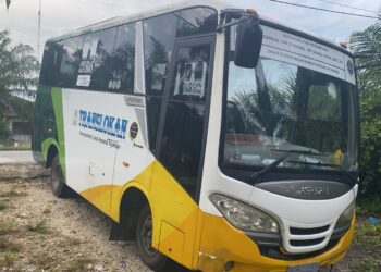 Sempat Lumpuh Berbulan-bulan, Bus Sekolah Teluk Rumbia-Rantau Gedang Akhirnya Mengaspal Lagi!