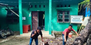Gotong Royong di Desa Tangkuhan, Ketika Pemimpin dan Warga Bahu-Membahu Menjaga Lingkungan‎