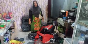 Hanya Karena Cemburu Buta, Anak Warga Belegen Ratakan Warung Kopi Ibu Anum di Lapangan Beringin