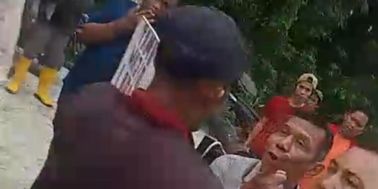 Hendak Temui Humas Pabrik Sawit, Jurnalis Senior di Aceh Singkil Dikeroyok Puluhan Massa di Pos Security‎