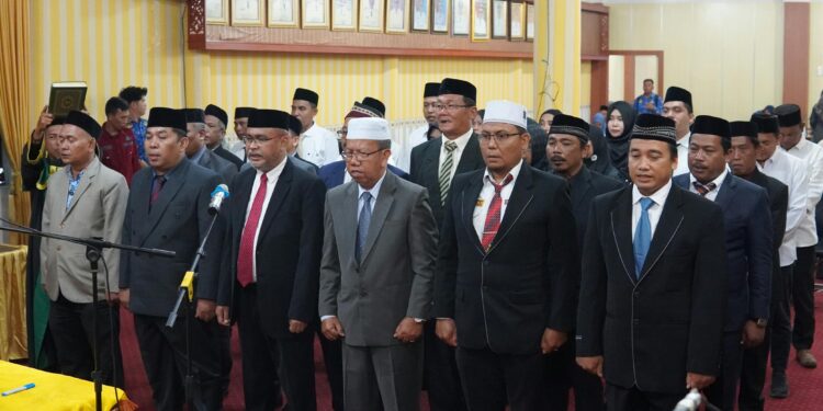 Bupati Safriadi Oyon Lantik 57 Pejabat Sekaligus di Op-Room, Pesan Tegas – Jangan Hanya Rutin, Harus Hadir dan Peka!